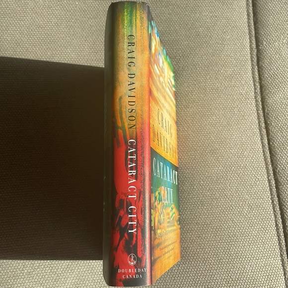 Cataract City - Craig Davidson. Novel. Hardcover. - Picture 3 of 8